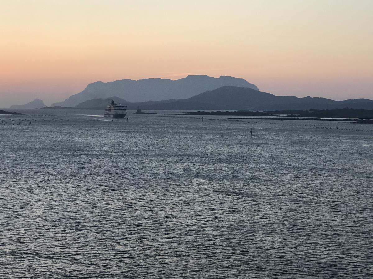 Bados Mare Appartement Olbia Buitenkant foto